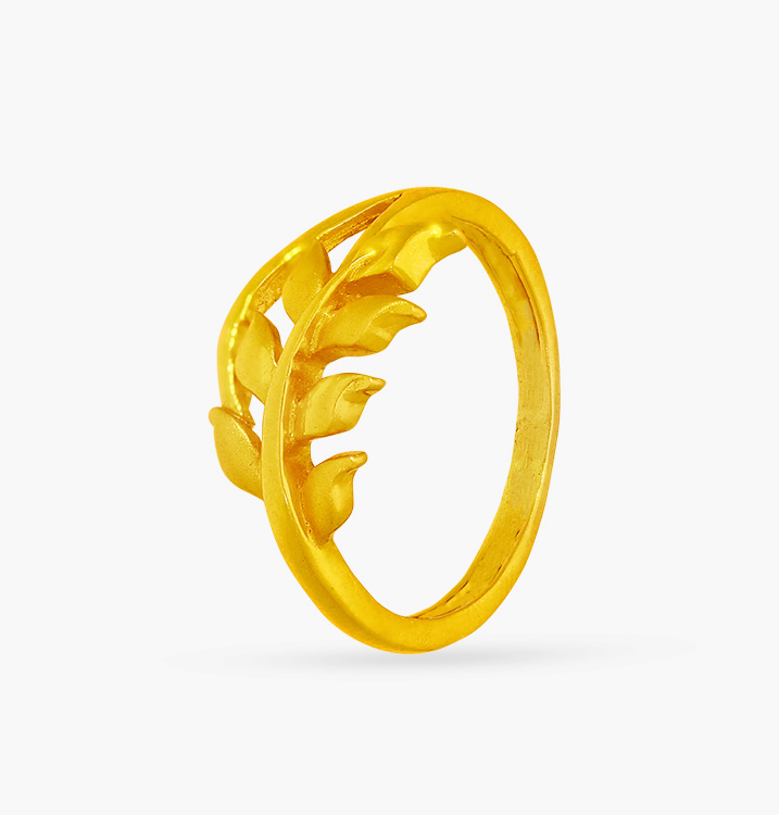 The Be leaf Ring